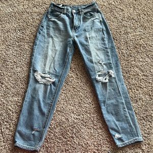 American eagle mom jeans